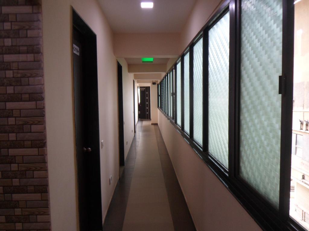 Hotel Rajdeep Inn Ahmedabad Exterior photo